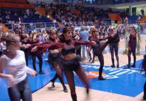 01 Showdance