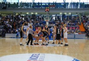 02 Hemofarm – Partizan-04_05_2001