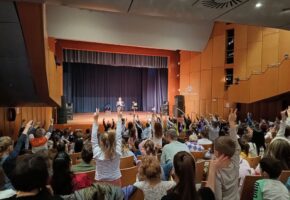 02 Magicna komedija 05-03-2023