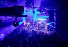 04 (ne)normalni sviraju Divljana i Rundeka-Studio 28-04-2023