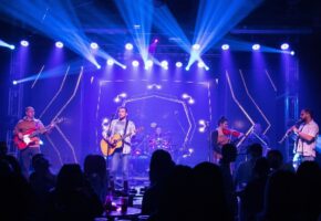 12 (ne)normalni sviraju Divljana i Rundeka-Studio 28-04-2023