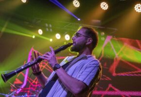 15 (ne)normalni sviraju Divljana i Rundeka-Studio 28-04-2023